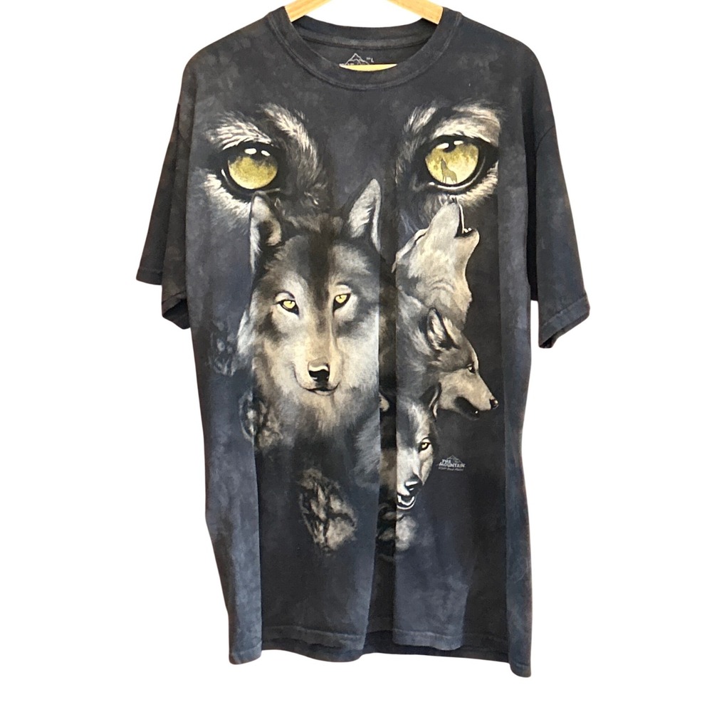 2011 The Mountain T-Shirt Wolf Pack Naturecore Streetwear Indie Animal Graphic
